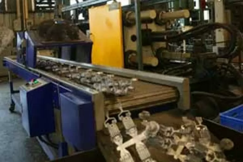 Metal-Casting-001-788x525